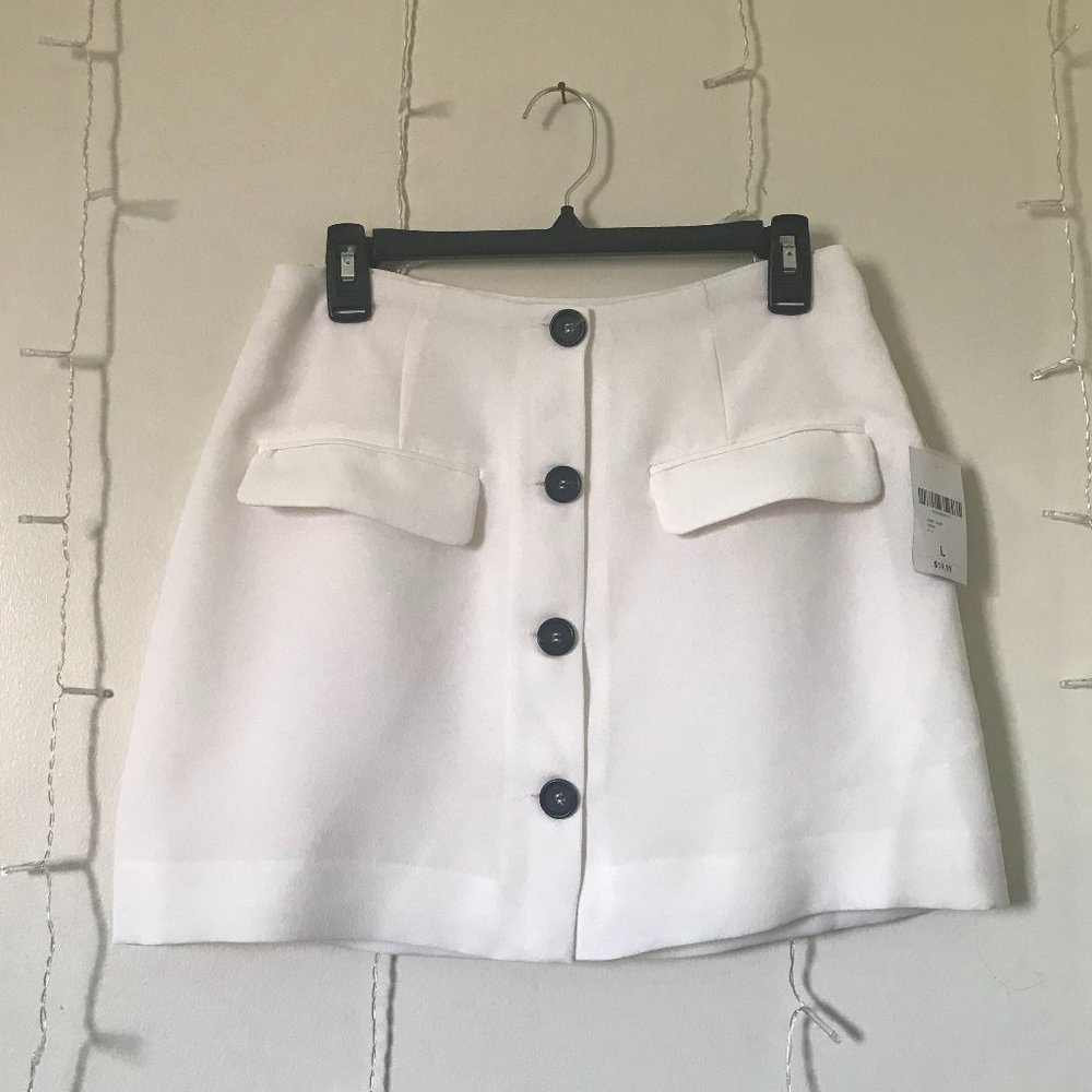 Mini white skirt